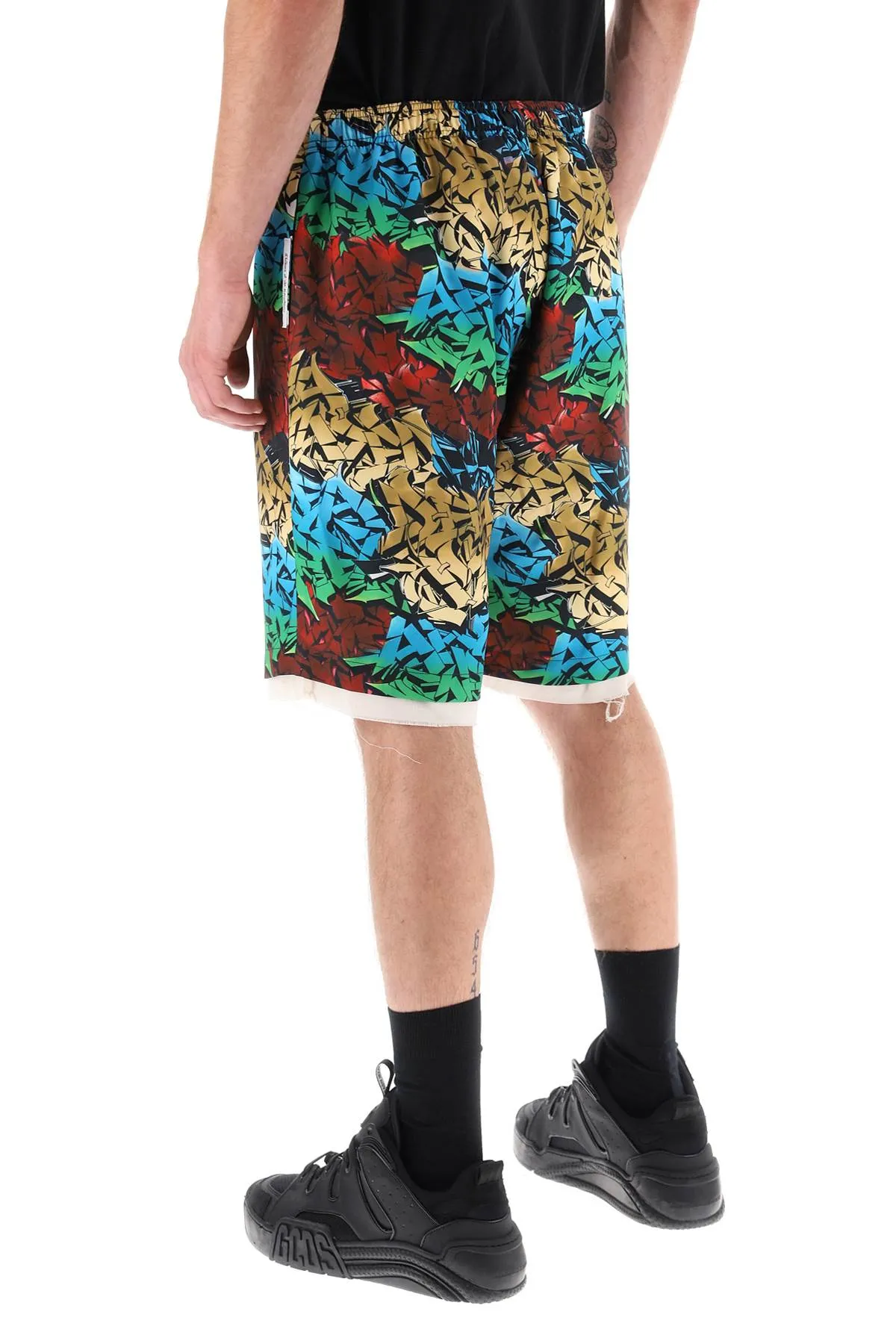 ALL-OVER GRAFFITI PRINT SHORTS