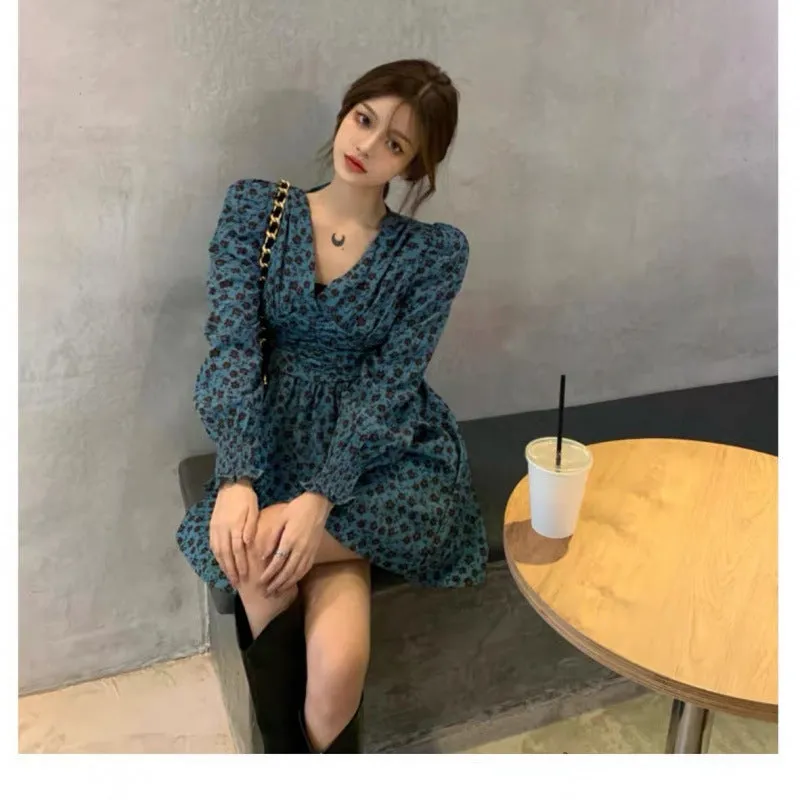 Fashionkova fall photoshoot outfits   French Elegant Waist Slimming V-neck Long Sleeve Floral Dress Autumn New Skirt Cover Belly