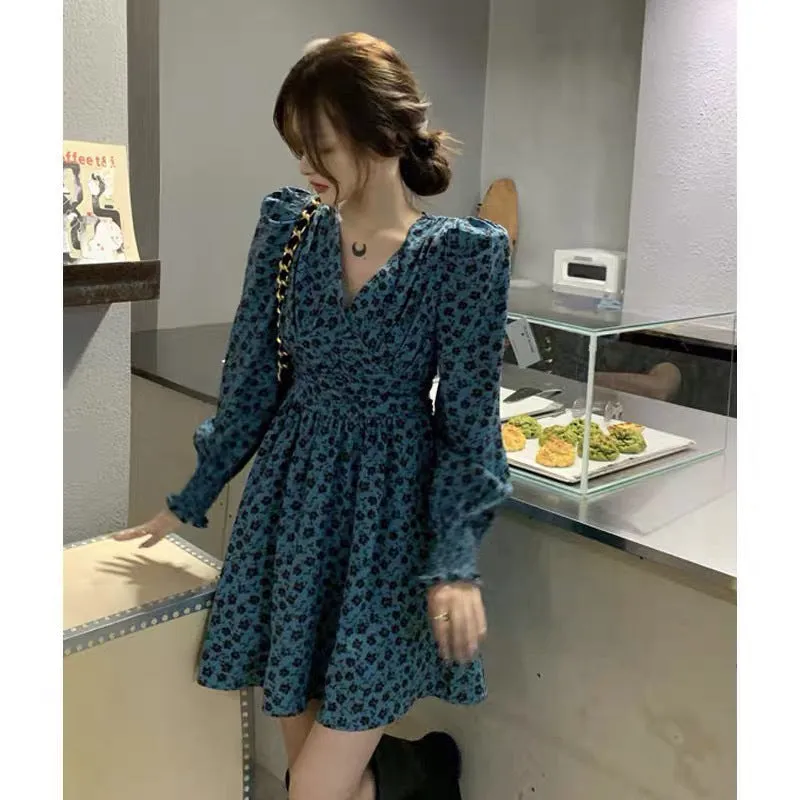 Fashionkova fall photoshoot outfits   French Elegant Waist Slimming V-neck Long Sleeve Floral Dress Autumn New Skirt Cover Belly