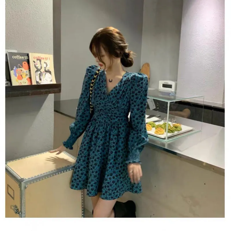 Fashionkova fall photoshoot outfits   French Elegant Waist Slimming V-neck Long Sleeve Floral Dress Autumn New Skirt Cover Belly